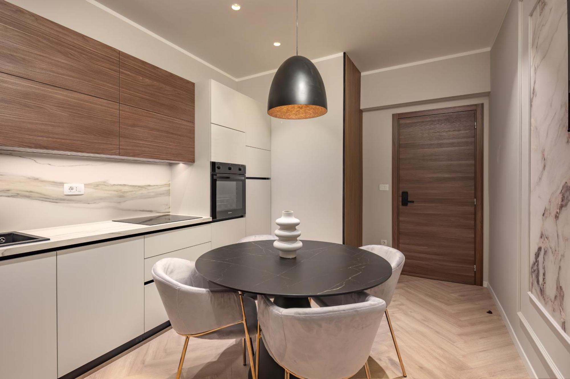 Upper Premium Apartments Rijeka Exterior photo